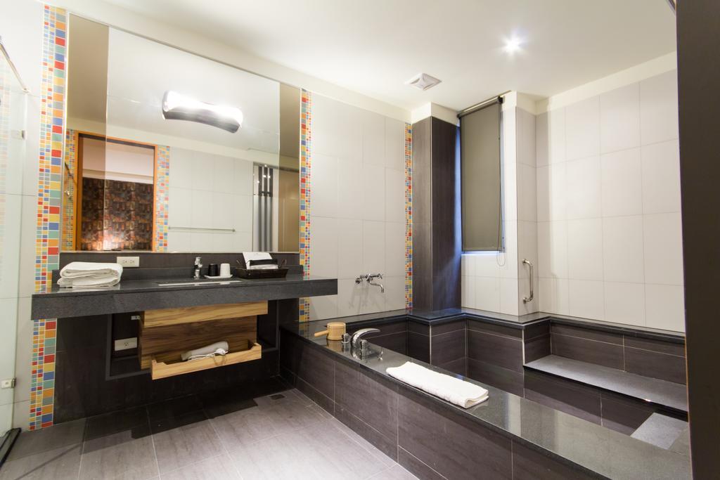No. 9 Hotel Jiaoxi Extérieur photo